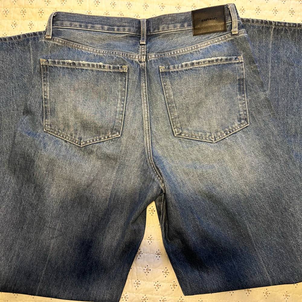 Express High Rise Jeans - Picture 5 of 8